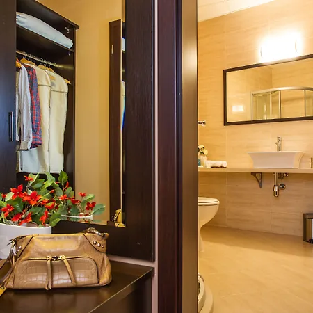 Hotel Boyana - Free Parking 4*