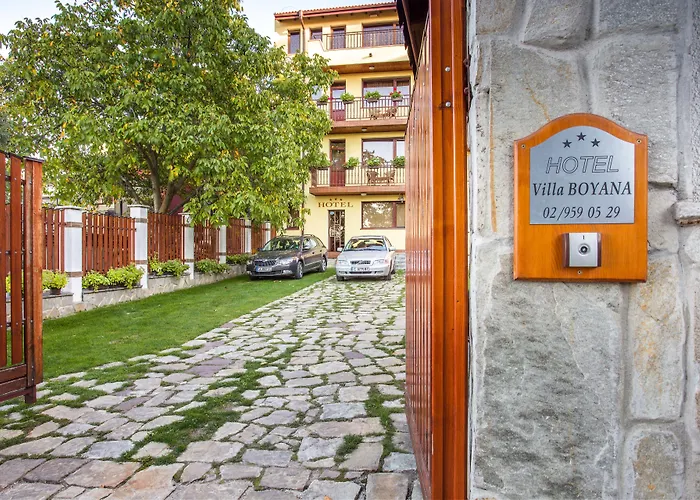 Boyana - Free Parking 4*
