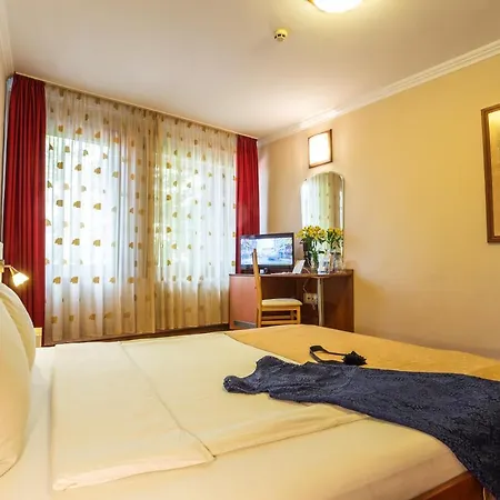 Boyana - Free Parking Hotel